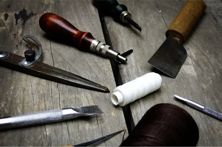 Vintage Crazy Horse Leather Wallet - Handmade Men's Bifold with Money Clip