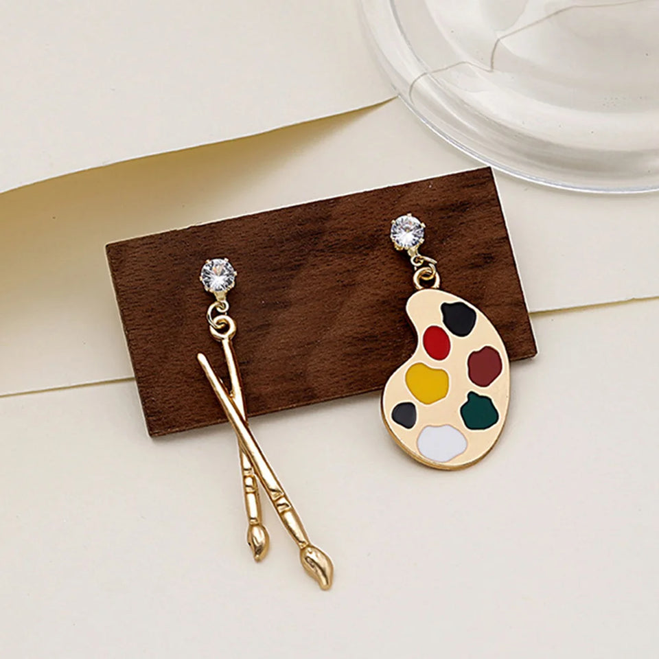 Unique Artist Palette Drop Earrings - Painter Brush Design for Creative Professionals
