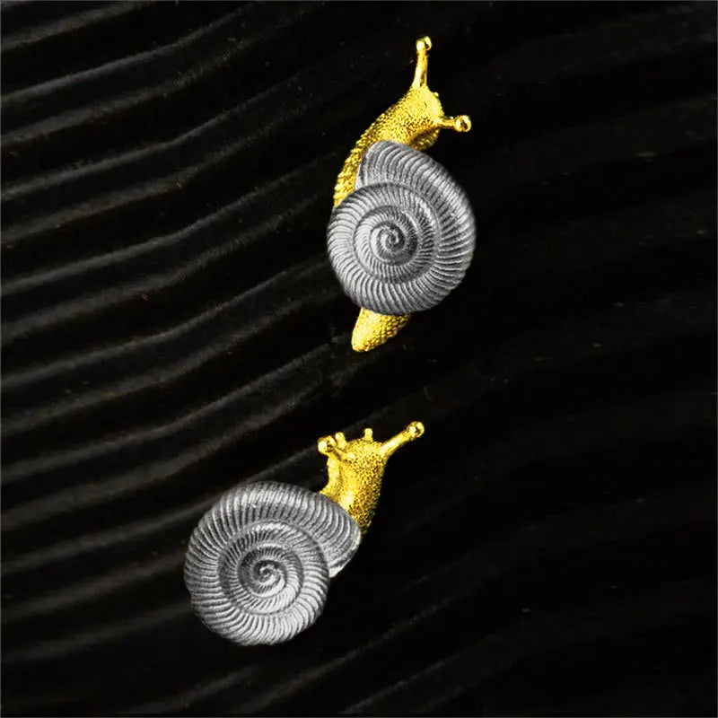 LATS Dainty Snail Earrings - Gold Silver Fashion Studs